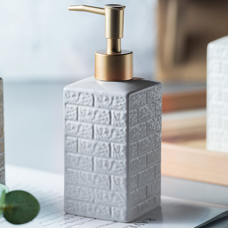 Pump Bottle Dispenser