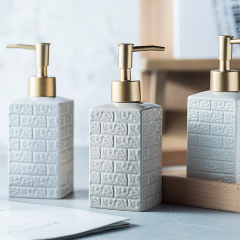 Pump Bottle Dispenser