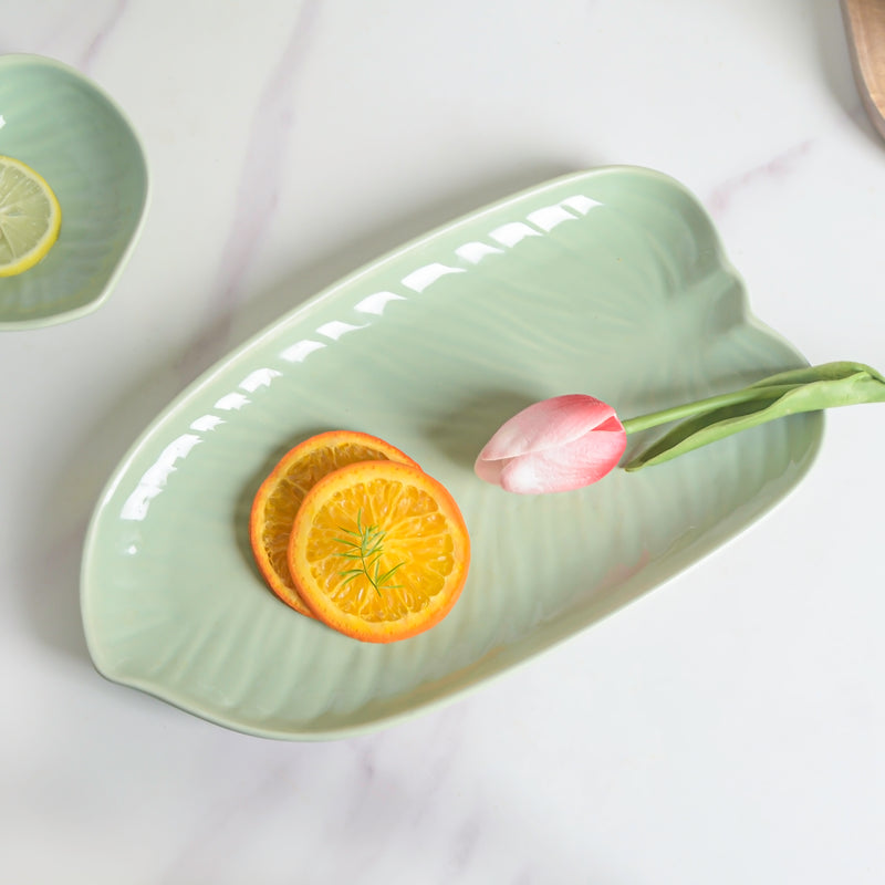 Taro Leaf Platter 10 Inch - Ceramic platter, serving platter, fruit platter | Plates for dining table & home decor