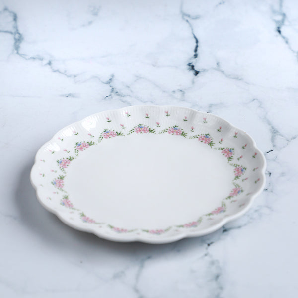 Rose Plate - Serving plate, snack plate, dessert plate | Plates for dining & home decor