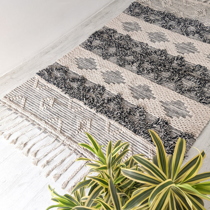 BOHO Arna Hand Woven Rug - White & Dark Grey