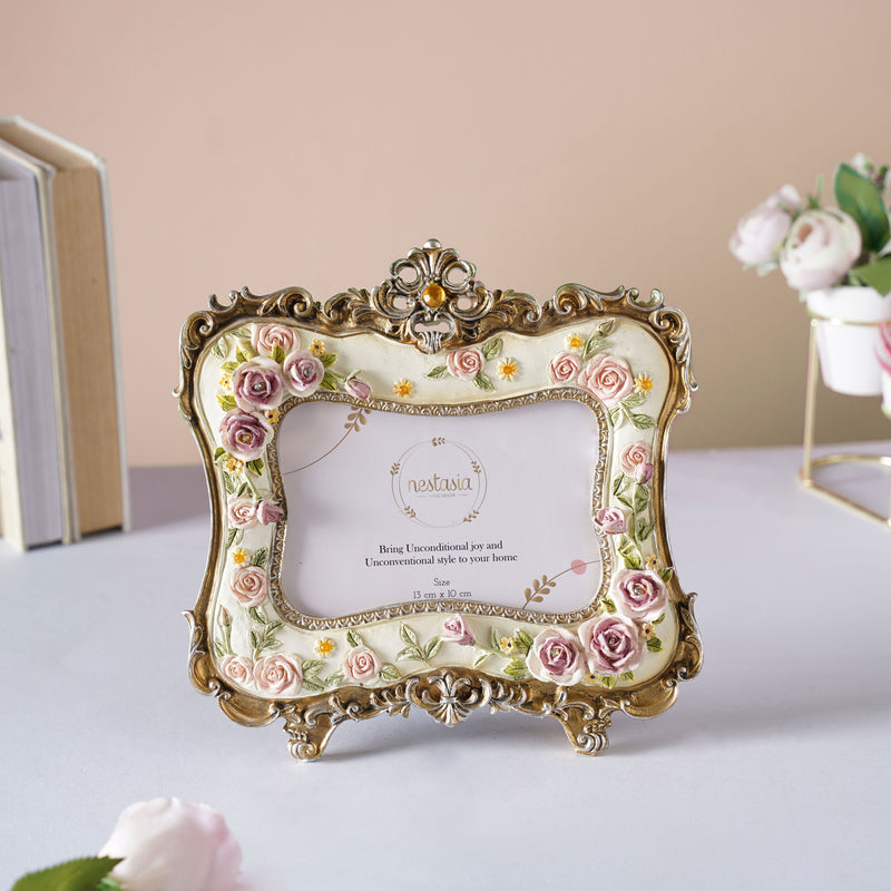 Floral Vintage Photo Frame - Picture frames and photo frames online | Room decoration items