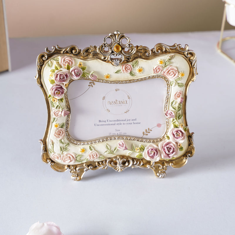 Floral Vintage Photo Frame - Picture frames and photo frames online | Room decoration items