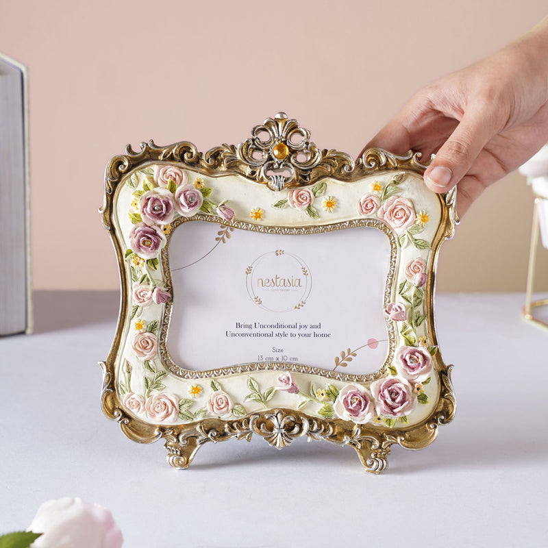 Floral Vintage Photo Frame - Picture frames and photo frames online | Room decoration items