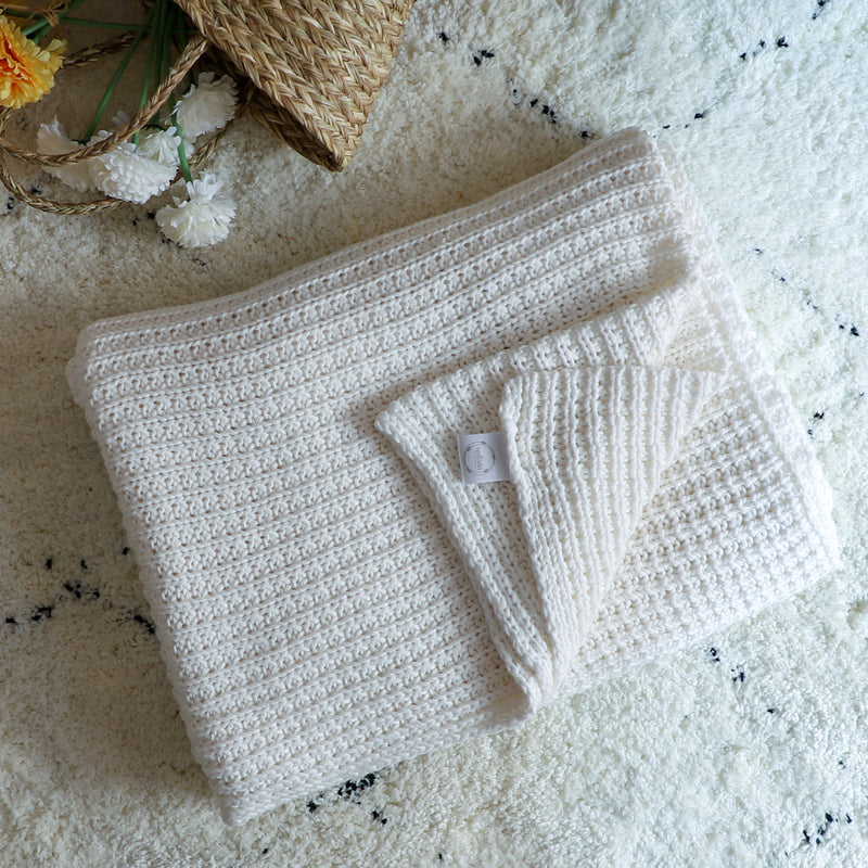 Throw blanket