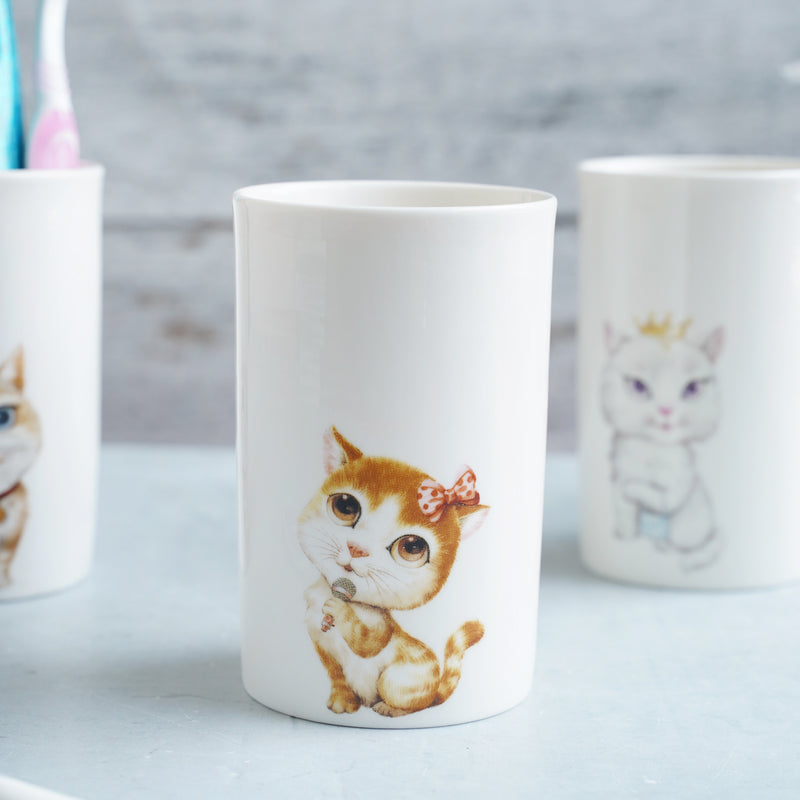 Toothbrush Container