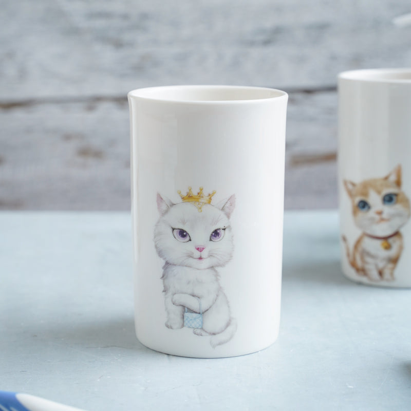 Toothbrush Container