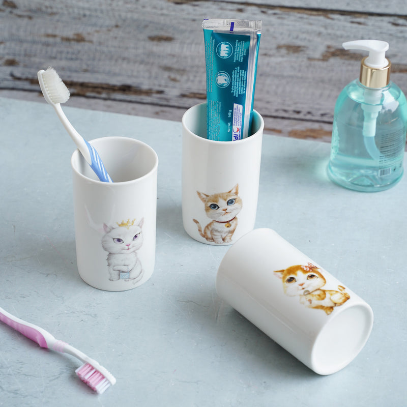 Toothbrush Container