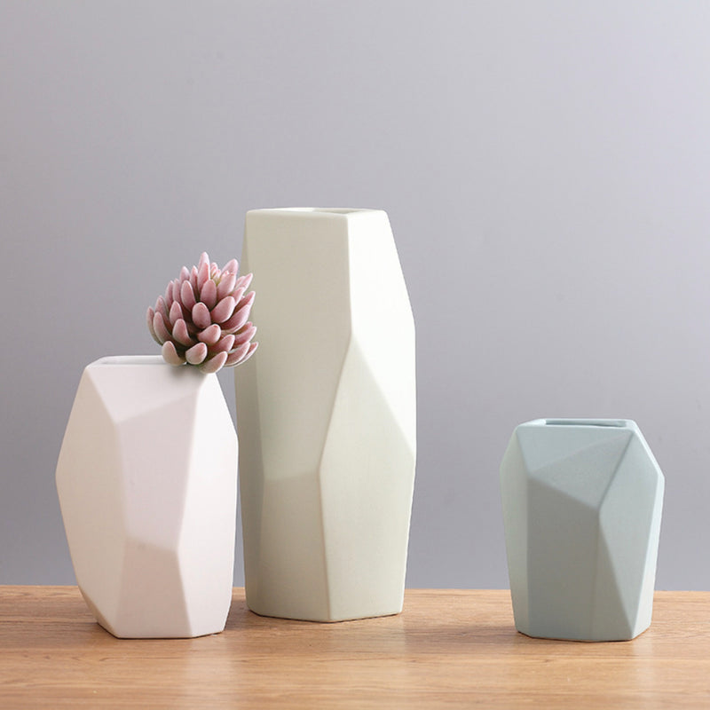 Vase For Decor Small - Flower vase for home decor, office and gifting | Home decoration items