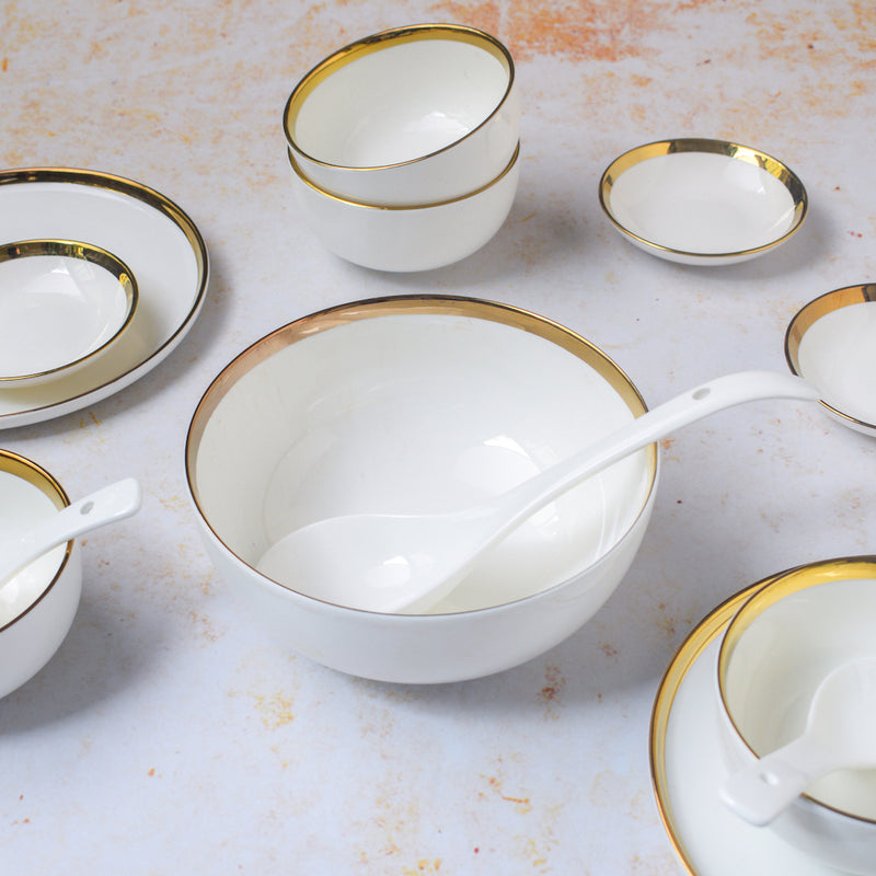 Vera White Dinnerware Set