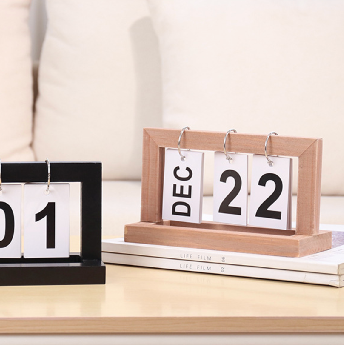 Wooden Table Calendar