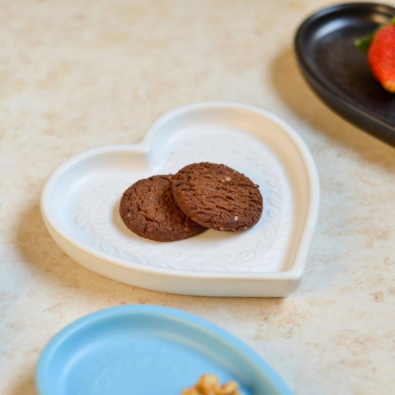 Heart Fruit Plate - Serving plate, snack plate, dessert plate | Plates for dining & home decor