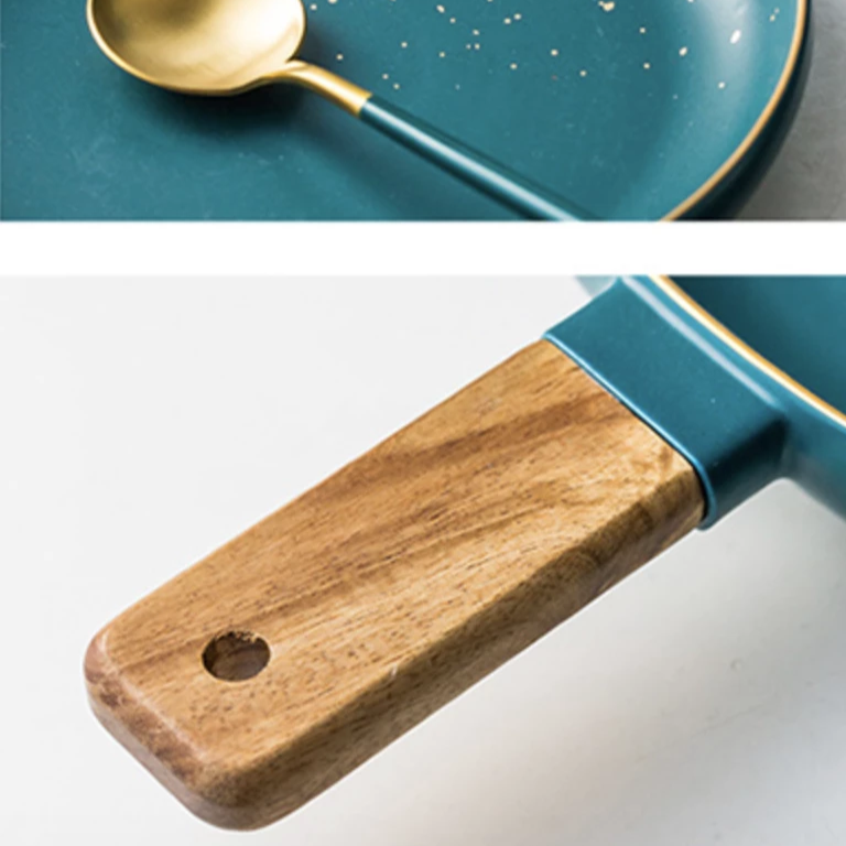 CARA bowl with wooden handle - classic white - Serving bowls, noodle bowl, snack bowls, curry bowl | Bowls for dining & home decor