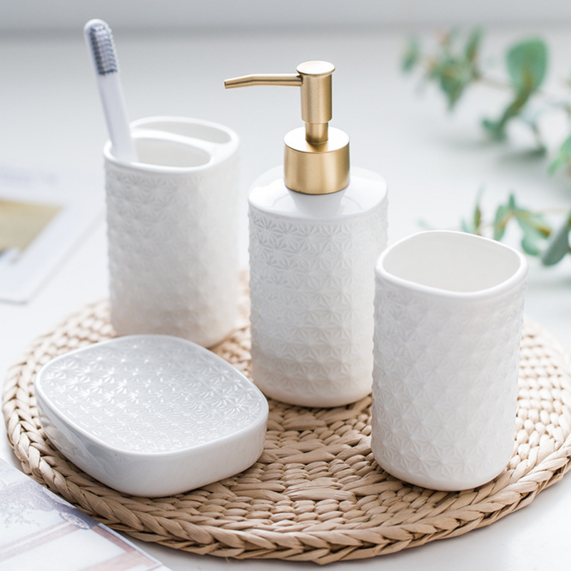 Porcelain White Bath Set
