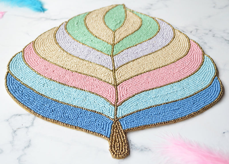 Beads Feather Mat