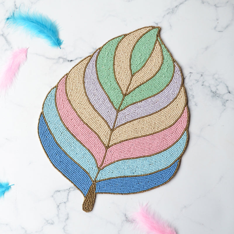 Beads Feather Mat