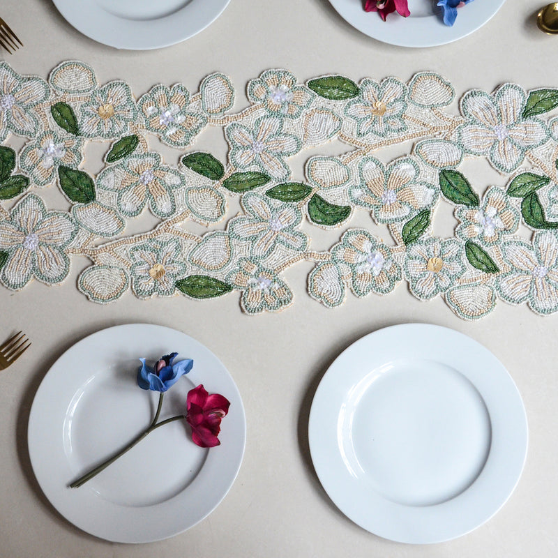 White Flower Runner