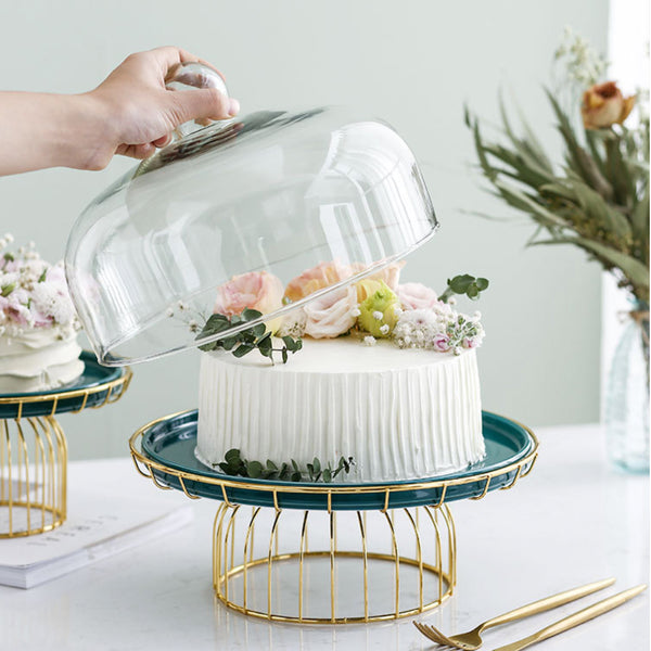 Cake Stand With Lid