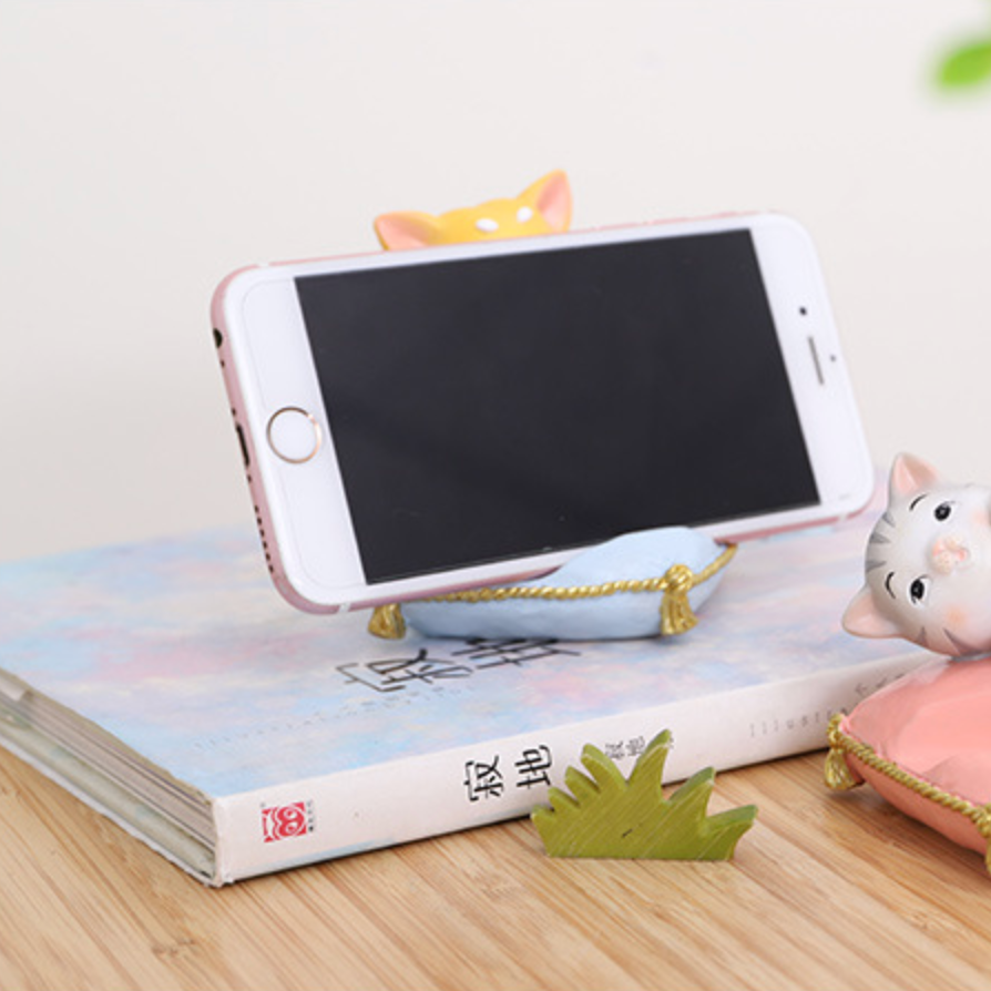 Dog Phone Stand