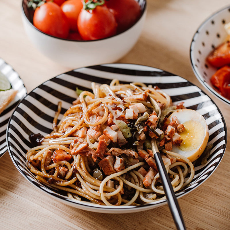 Black and White Deep Plate - Serving plate, pasta plate, lunch plate, deep plate | Plates for dining table & home decor