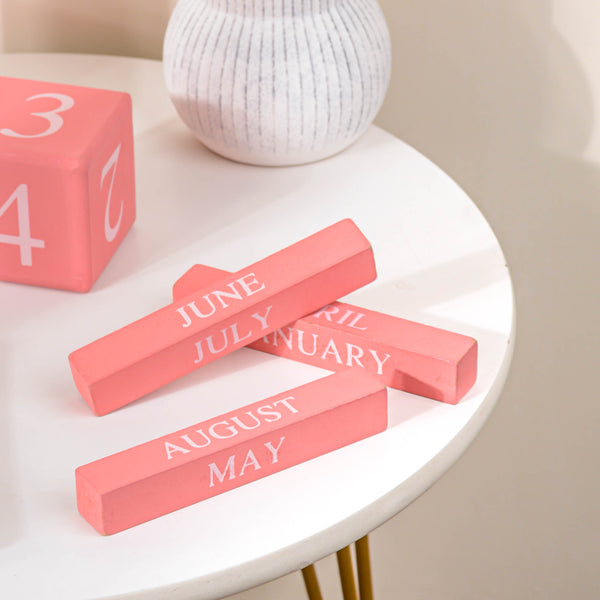 Pink Wooden Table Calendar