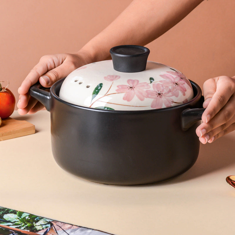 Sakura Black Stew Cooking Pot - Cooking Pot