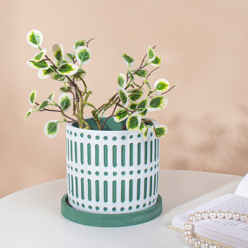 Minimalist Textured Pot With Plate - Plant pot and plant stands | Room decor items