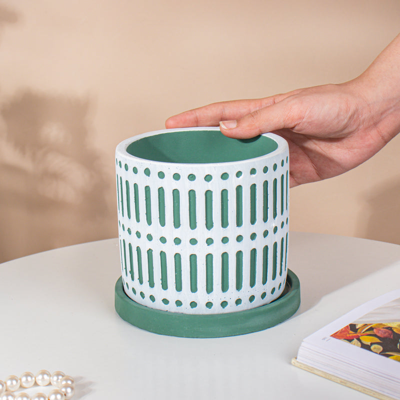 Minimalist Textured Pot With Plate - Plant pot and plant stands | Room decor items