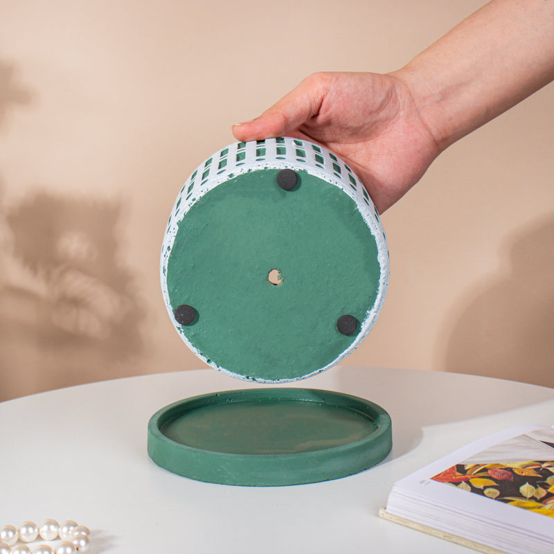 Minimalist Textured Pot With Plate - Plant pot and plant stands | Room decor items