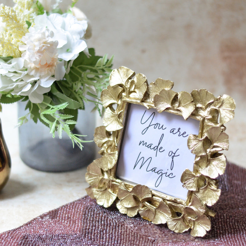 MAGNIFIQUE Leaf Photo Frame - Gold (S) - Picture frames and photo frames online | Home decoration items