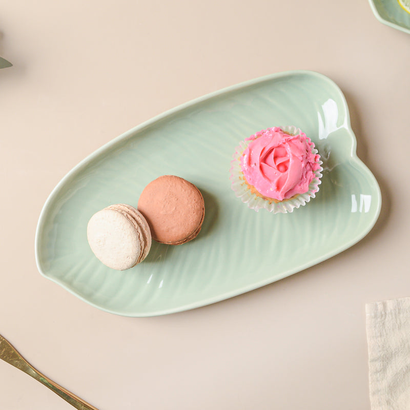 Taro Leaf Platter 10 Inch - Ceramic platter, serving platter, fruit platter | Plates for dining table & home decor