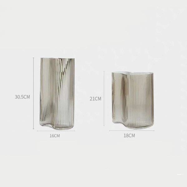 Small Contemporary Glass Vase - Flower vase for home decor, office and gifting | Home decoration items