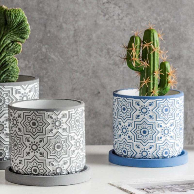Elegant Ceramic Pot with Plate - Indoor planters and flower pots | Home decor items