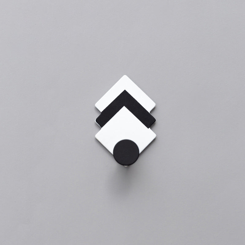 Geometric Black and White Hook - Wall hook/wall hanger for wall decoration & wall design | Home & room decoration ideas