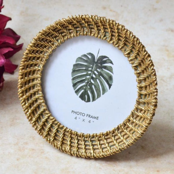 Round Photo Frame - Picture frames and photo frames online | Home decor online