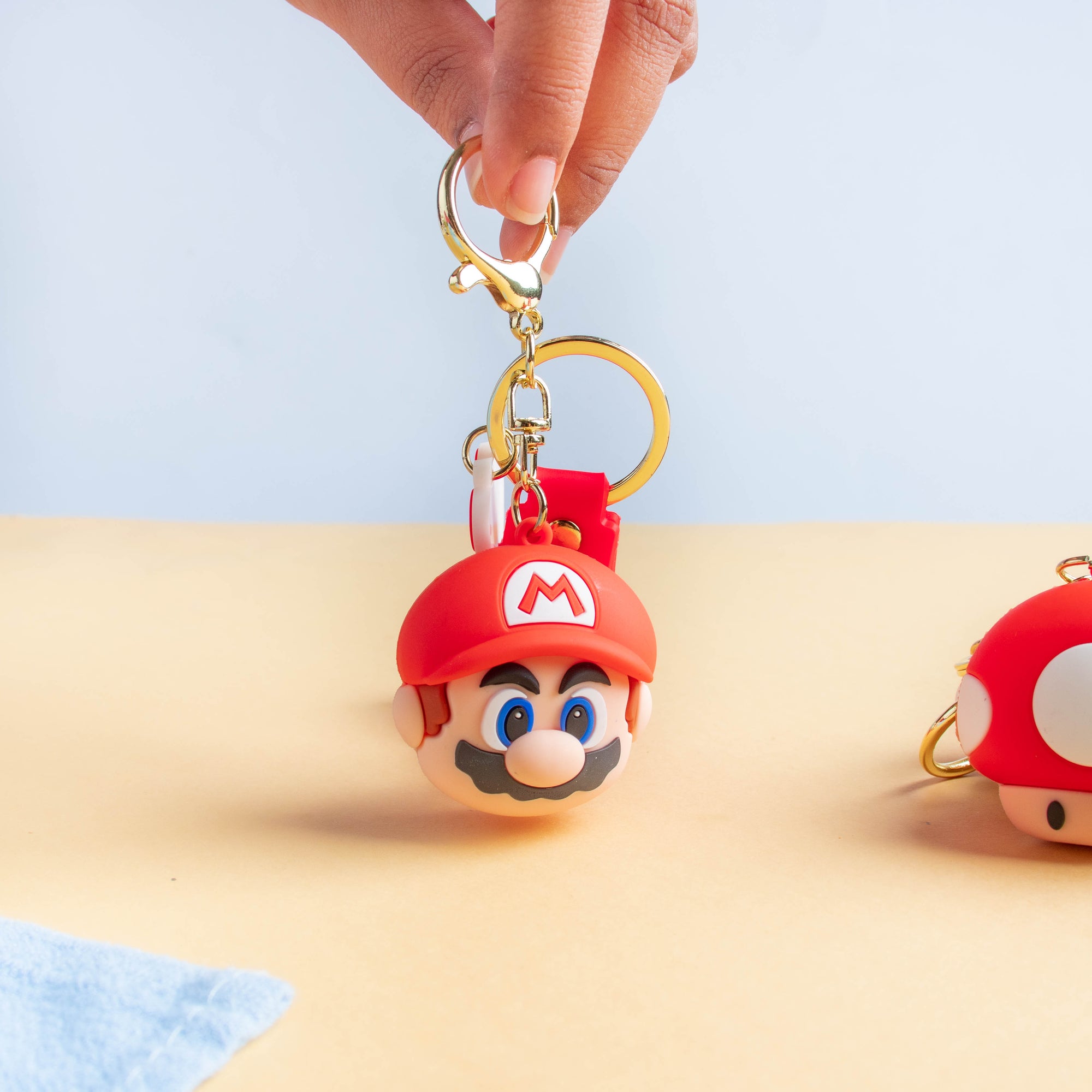 Cartoon Keychain Online - Premium Keychain | Nestasia