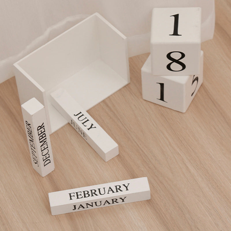 Desk Calendar
