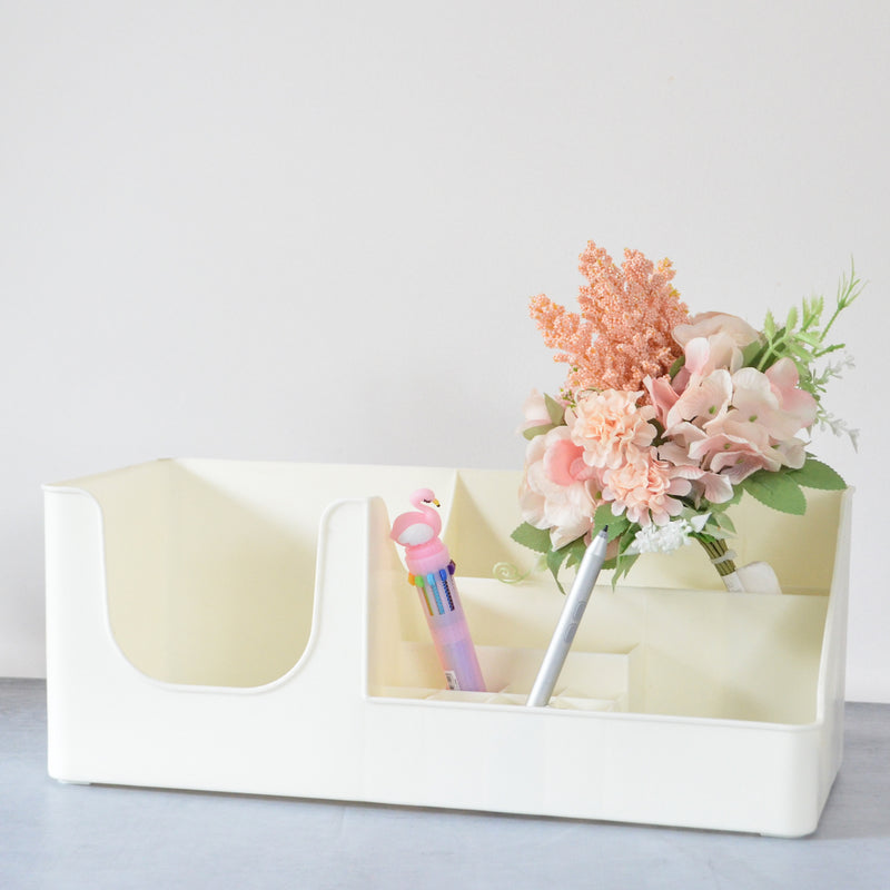 White Organiser