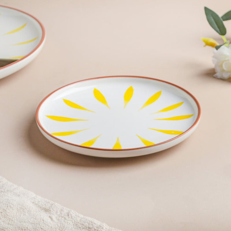 Teardrop Yellow 21 Piece Dinner Set For 6