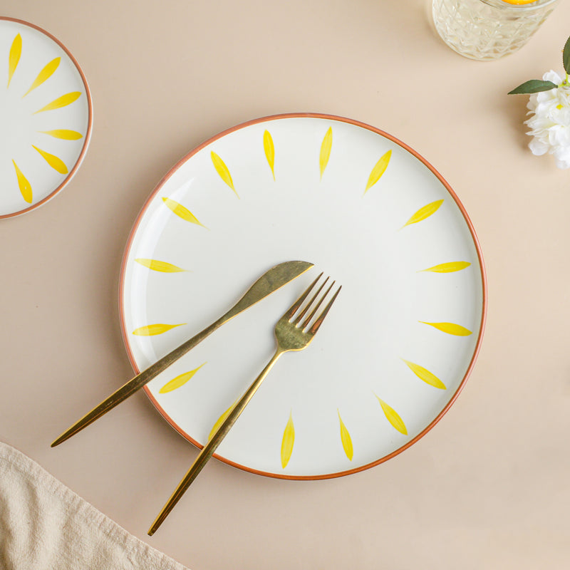 Teardrop Dinner Plate Yellow 10 Inch - Serving plate, snack plate, ceramic dinner plates| Plates for dining table & home decor