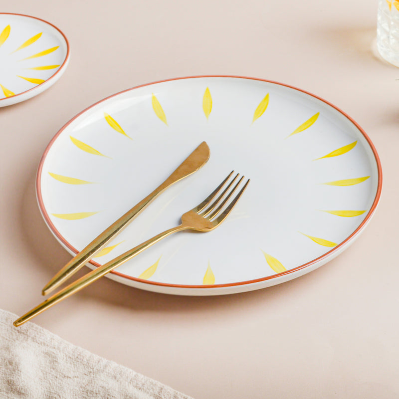 Teardrop Yellow 21 Piece Dinner Set For 6
